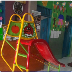 Mainan Luar Ruangan Perosotan Tinggi 2M Rp 4.450.000